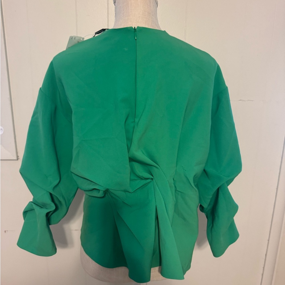 Green Asymmetrical Ruched Long Sleeve Blouse - Picture 7 of 15